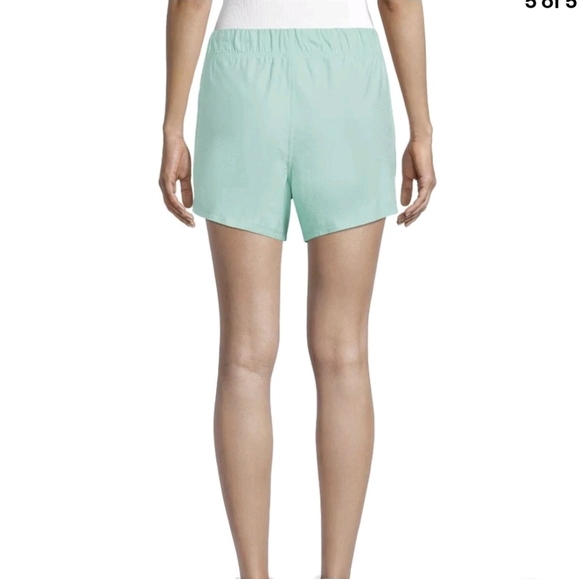Women's size XS buttery soft seafoam green workout lounge shorts with pockets - Picture 2 of 8
